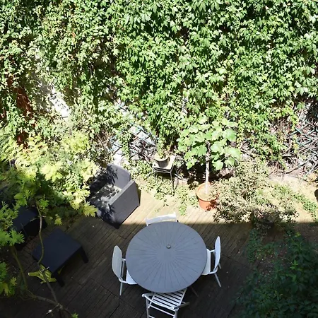 3 Storey Flat With Private Terrace Apartment